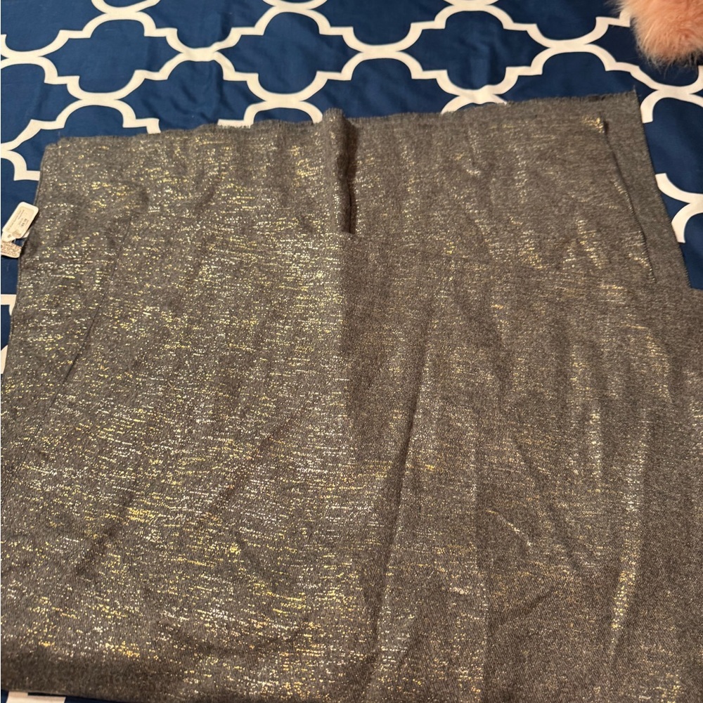 NWT gray and gold scarf